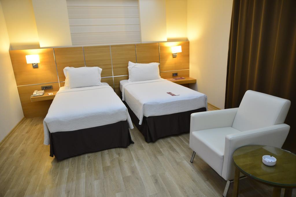 Anemon Grand Adana Otel Exterior photo