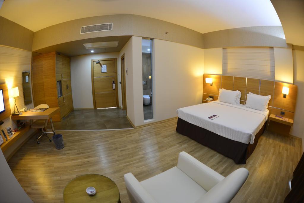 Anemon Grand Adana Otel Exterior photo