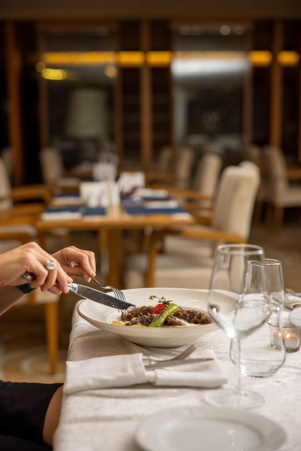 Anemon Grand Adana Otel Exterior photo