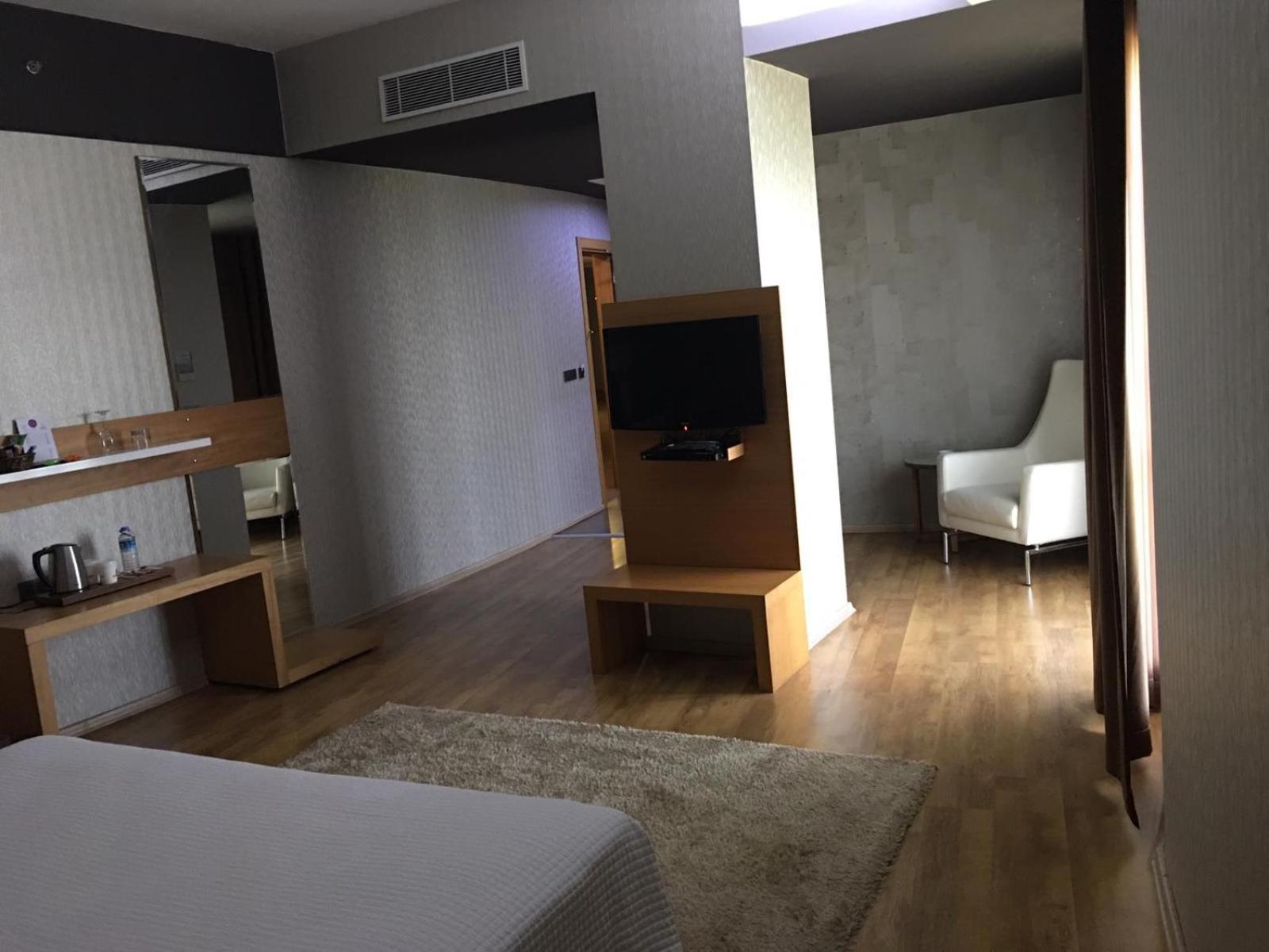 Anemon Grand Adana Otel Exterior photo